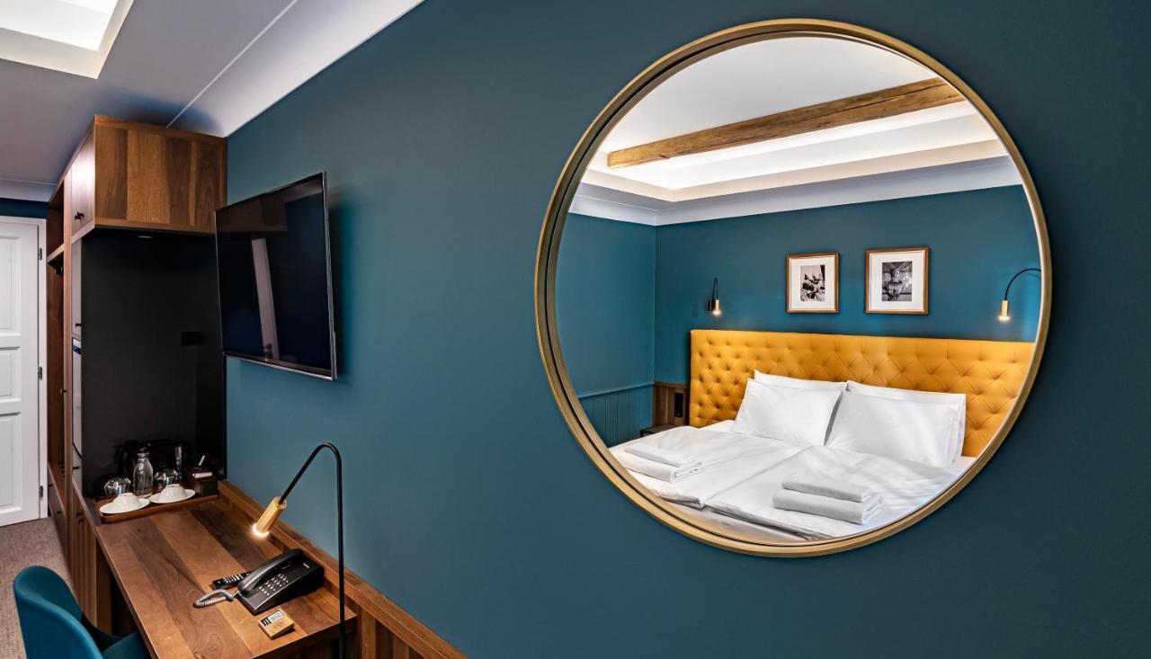 Palatinus Boutique Hotel Печ Екстериор снимка
