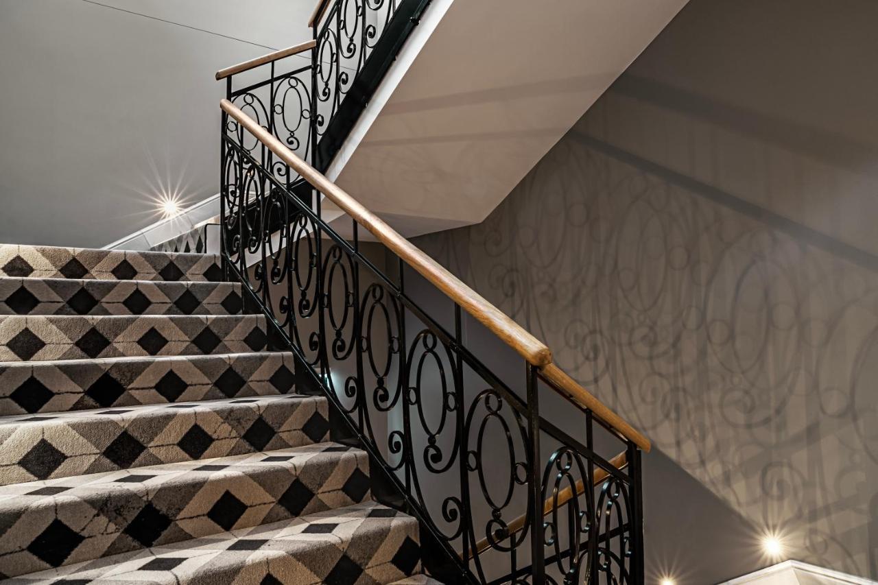Palatinus Boutique Hotel Печ Екстериор снимка