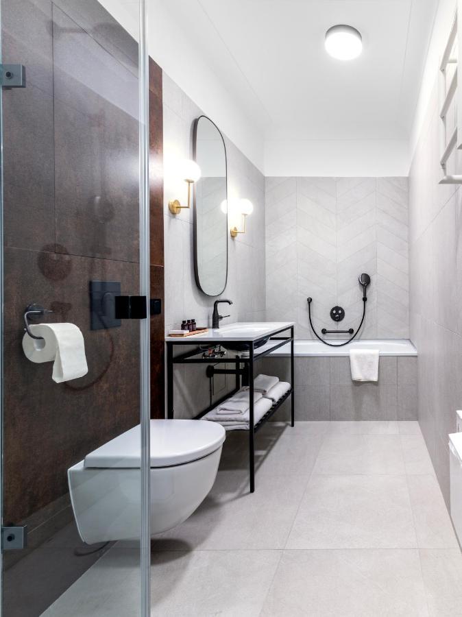 Palatinus Boutique Hotel Печ Екстериор снимка