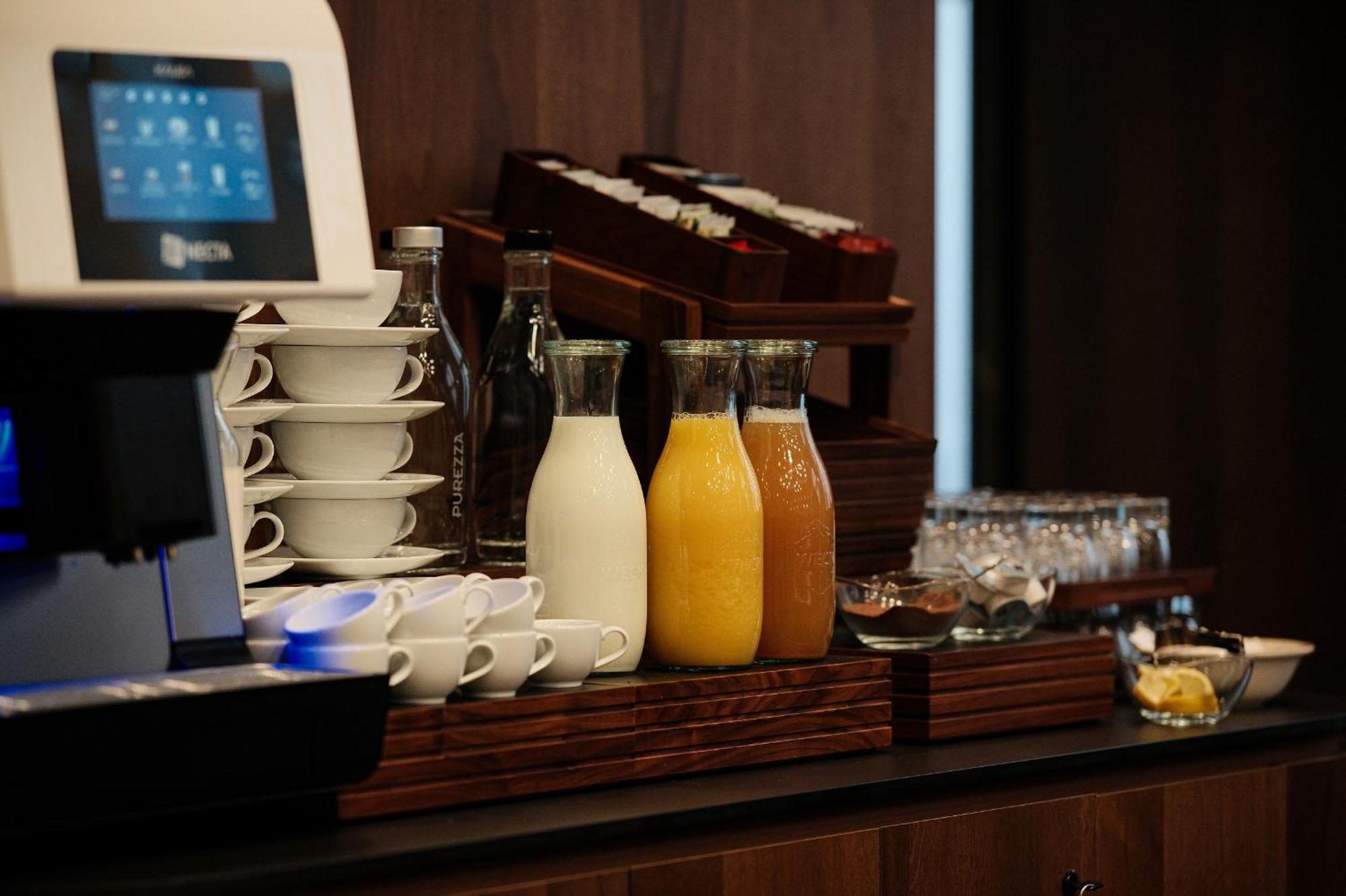 Palatinus Boutique Hotel Печ Екстериор снимка